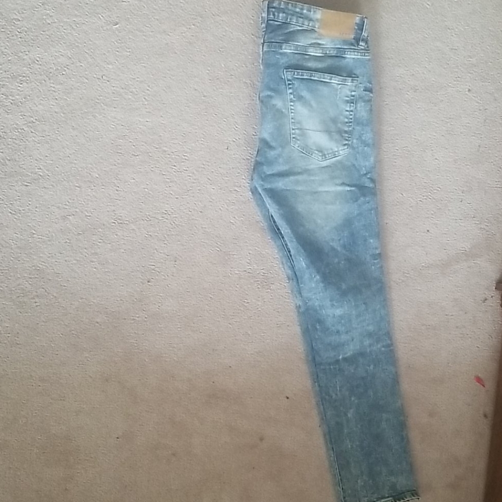Jeans - Picture 3 of 4